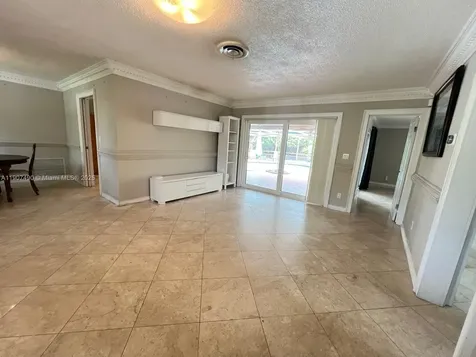 2001 N 41st Avenue Hollywood FL 33021