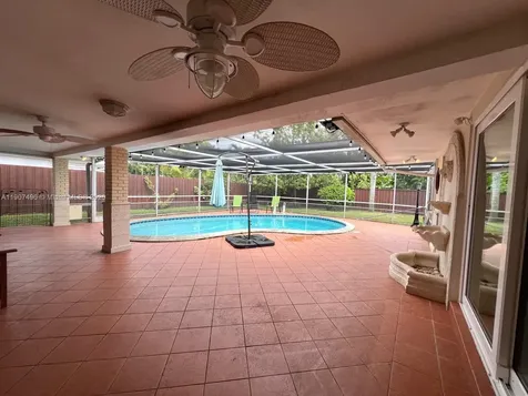 2001 N 41st Avenue Hollywood FL 33021