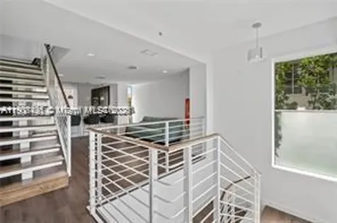 1600 Michigan Avenue Miami Beach FL 33139