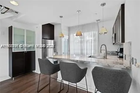 1600 Michigan Avenue Miami Beach FL 33139