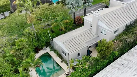 4805 Cherokee Avenue Miami Beach FL 33140