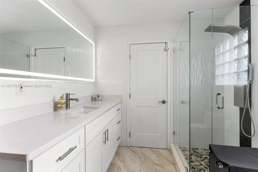 1823 SW 29th Street Fort Lauderdale FL 33315