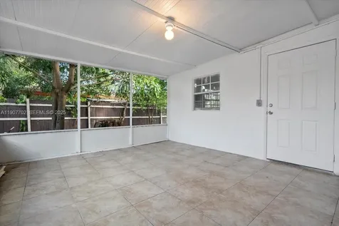 261 NE 172nd Street North Miami Beach FL 33162
