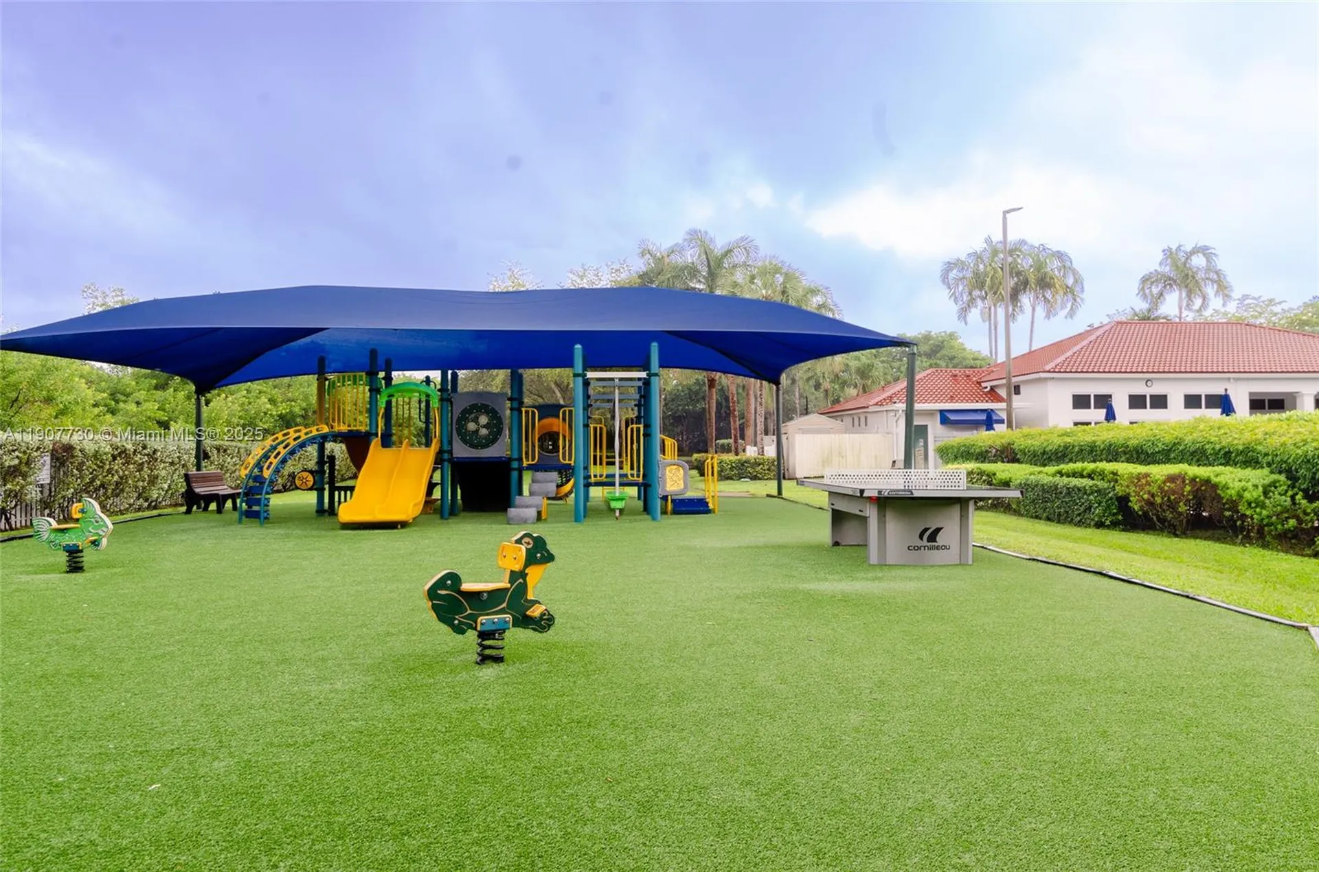 1115 Cherrypalm Hollywood FL 33019