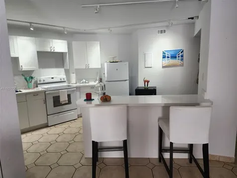 600 Parkview Drive Hallandale Beach FL 33009