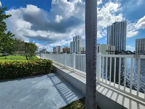 600 Parkview Drive Hallandale Beach FL 33009