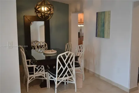 3221 SW 93rd Place Miami FL 33165