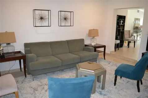 3221 SW 93rd Place Miami FL 33165