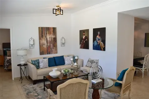 3221 SW 93rd Place Miami FL 33165