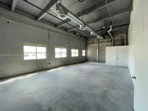 10900 NW 21st Sweetwater FL 33172