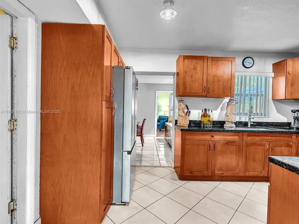 1307 NW 11 Street Fort Lauderdale FL 33311