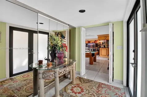 15010 Dunbarton Place Miami Lakes FL 33016