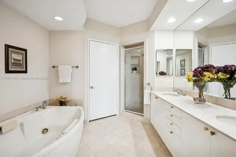 789 Crandon Boulevard Key Biscayne FL 33149