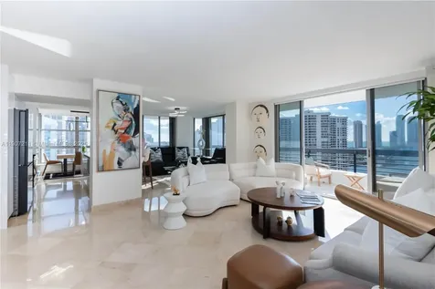 3500 Mystic Pointe Drive Aventura FL 33180