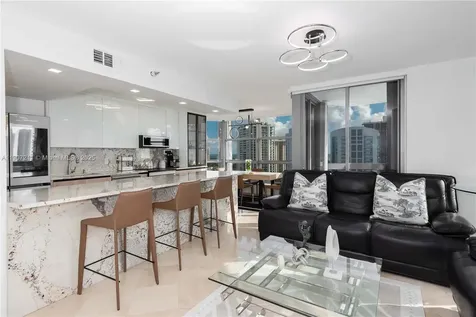 3500 Mystic Pointe Drive Aventura FL 33180