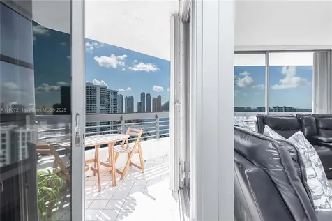 3500 Mystic Pointe Drive Aventura FL 33180