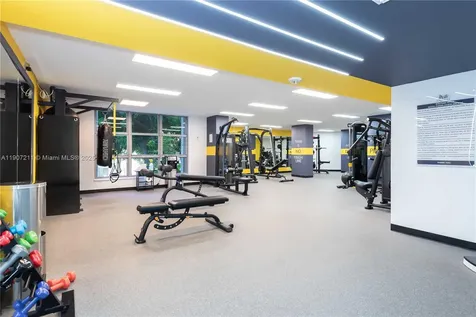 3500 Mystic Pointe Drive Aventura FL 33180