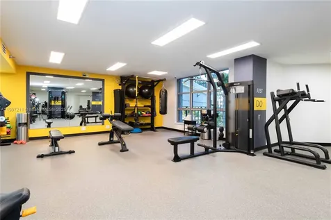3500 Mystic Pointe Drive Aventura FL 33180