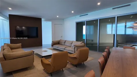 18555 Collins Avenue Sunny Isles Beach FL 33160