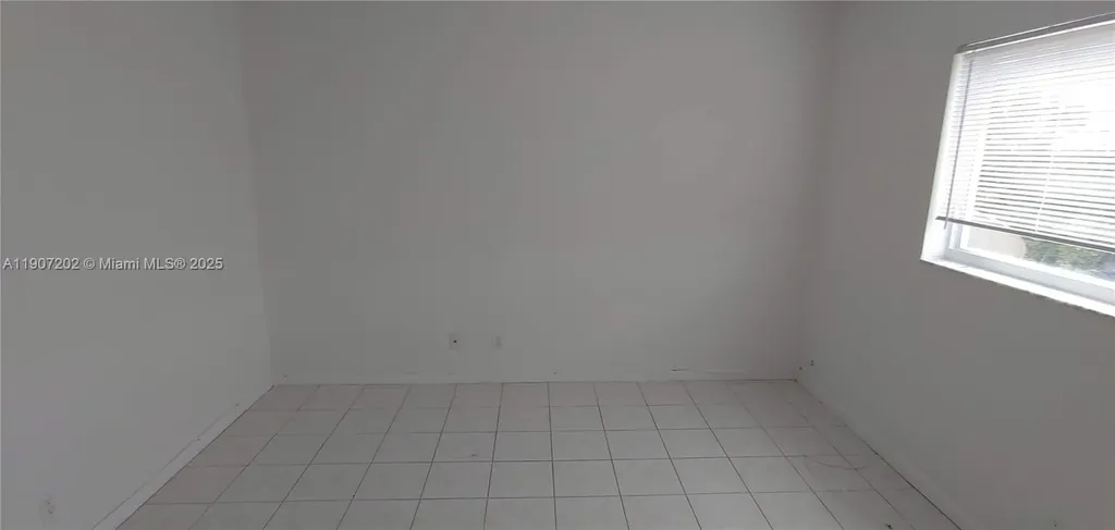 1400 NE 54th Street Fort Lauderdale FL 33334