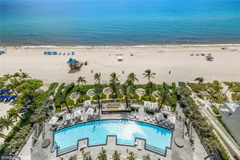 18555 Collins Avenue Sunny Isles Beach FL 33160