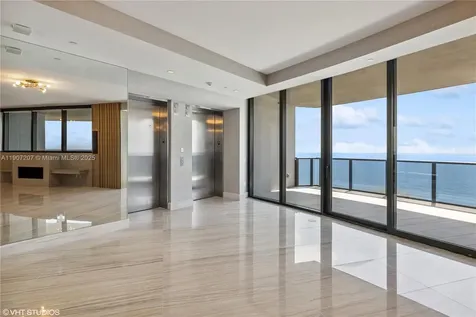 18555 Collins Avenue Sunny Isles Beach FL 33160