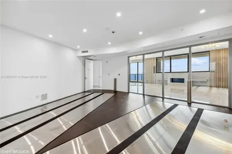 18555 Collins Avenue Sunny Isles Beach FL 33160
