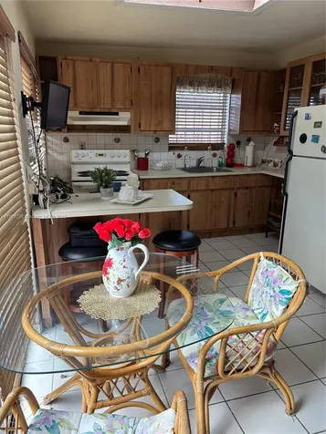 2372 SW 11th Terrace Miami FL 33135