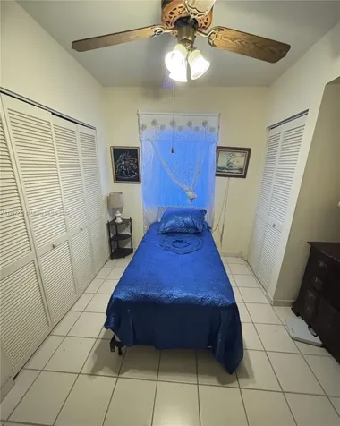 2372 SW 11th Terrace Miami FL 33135