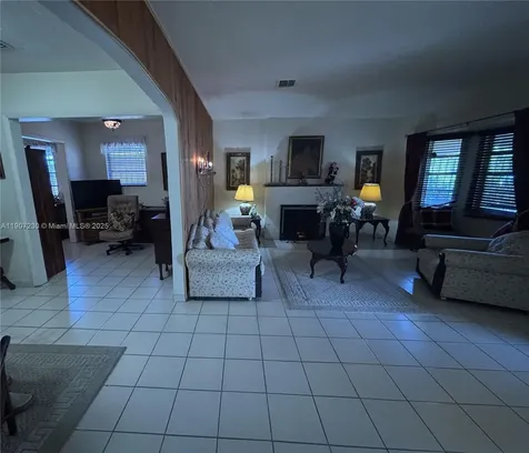 2372 SW 11th Terrace Miami FL 33135