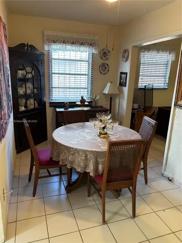 2372 SW 11th Terrace Miami FL 33135