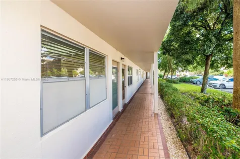 2101 Lucaya Bend Coconut Creek FL 33066