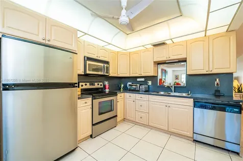 2101 Lucaya Bend Coconut Creek FL 33066