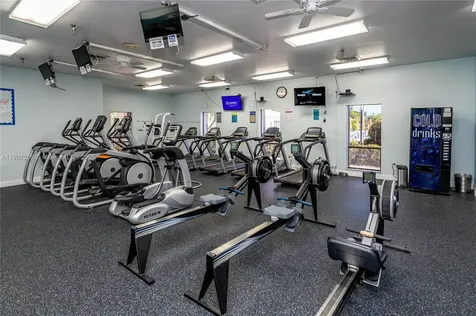 2101 Lucaya Bend Coconut Creek FL 33066