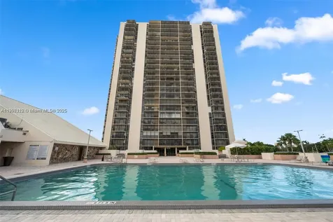 20379 W Country Club Drive Aventura FL 33180