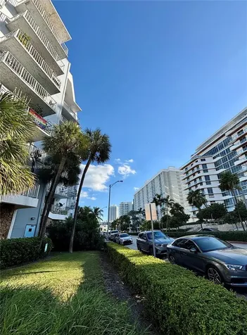 6801 Indian Creek Drive Miami Beach FL 33141