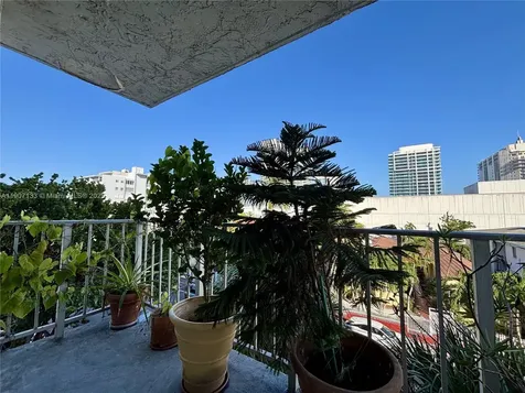 6801 Indian Creek Drive Miami Beach FL 33141