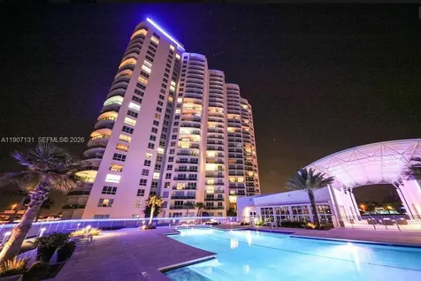 231 Riverside Drive Daytona FL 32117