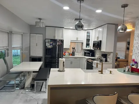 9528 NW 9th Court Plantation FL 33324