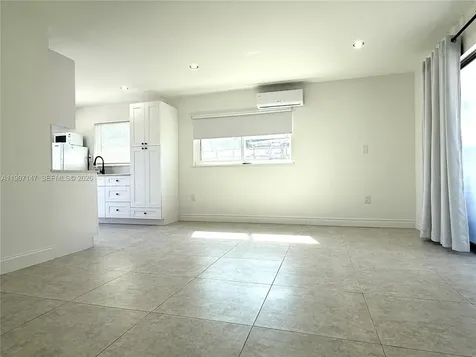 10040 SW 198th Street Cutler Bay FL 33157