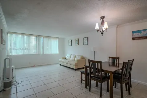 9125 SW 77th Avenue Miami FL 33156