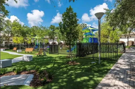 3250 NE 1st Avenue Miami FL 33137
