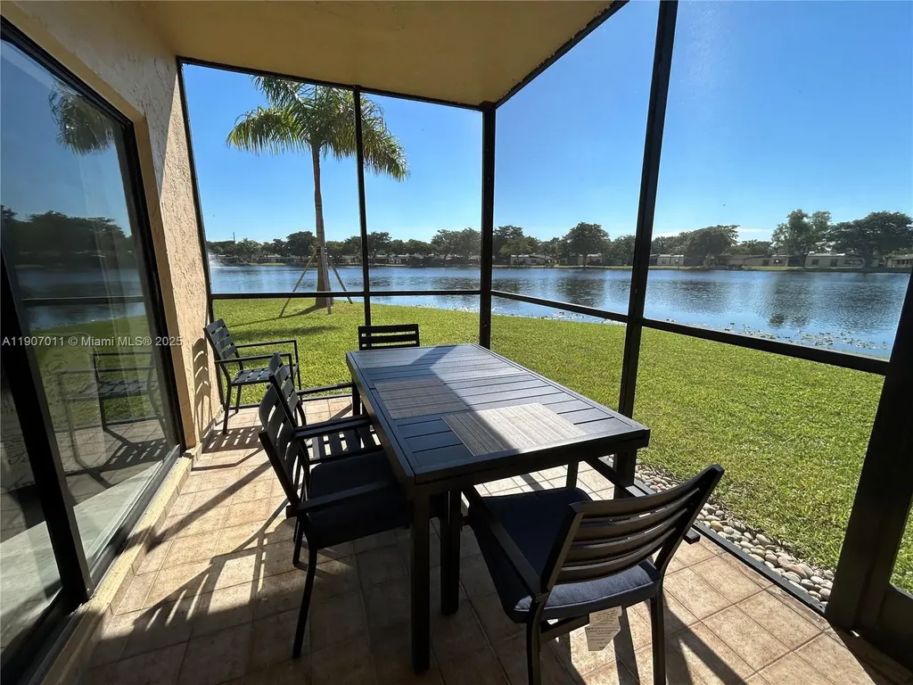 200 Berkley Road Hollywood FL 33024