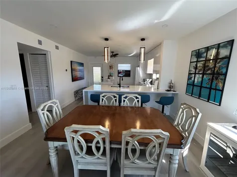 200 Berkley Road Hollywood FL 33024
