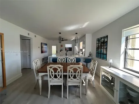200 Berkley Road Hollywood FL 33024
