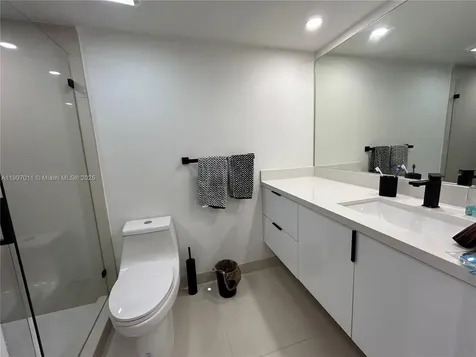 200 Berkley Road Hollywood FL 33024