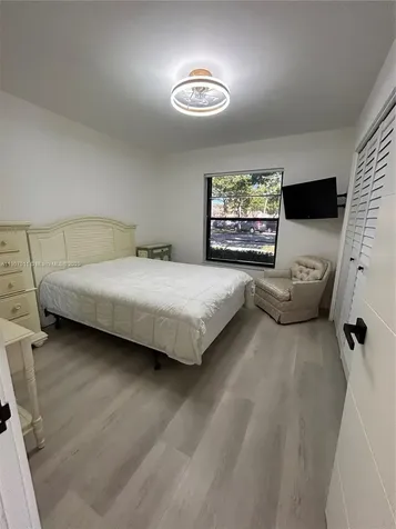 200 Berkley Road Hollywood FL 33024