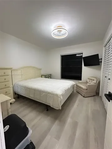 200 Berkley Road Hollywood FL 33024
