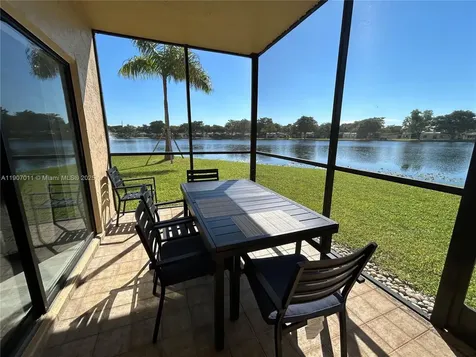 200 Berkley Road Hollywood FL 33024