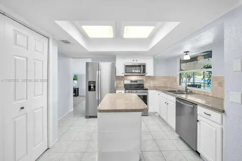 1245 NW 92nd Avenue Pembroke Pines FL 33024